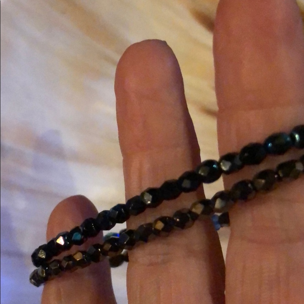 Two beaded bracelets - Picture 2 of 2